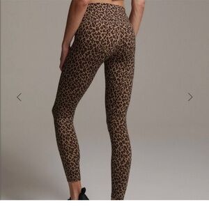 ☀️🌴Varley‎ Leopard Print Leggings